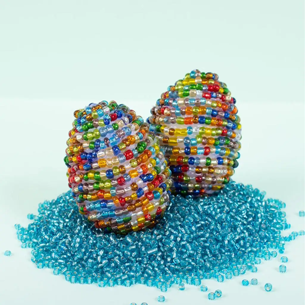 imagen de PlayBox: Conjunto de cuentas de vidrio coloridas y transparentes 4mm 500gr 2