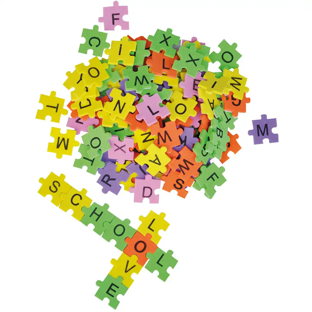 imagen de PlayBox: Elementos de puzzle de espuma de colores con diferentes colores y letras 2000 piezas 20x20mm 1
