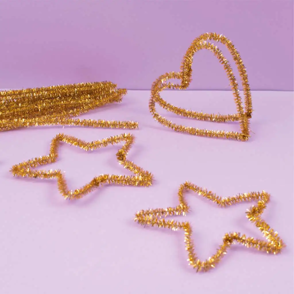 imagen de PlayBox: Hilos de chenilla dorados 100ud 6mm 2