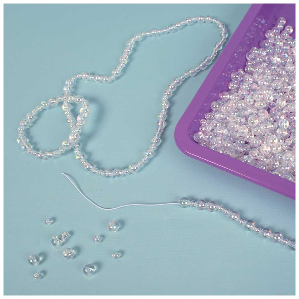 imagen de PlayBox: Perlas brillantes para enhebrar de 5-8mm 1000ud 3