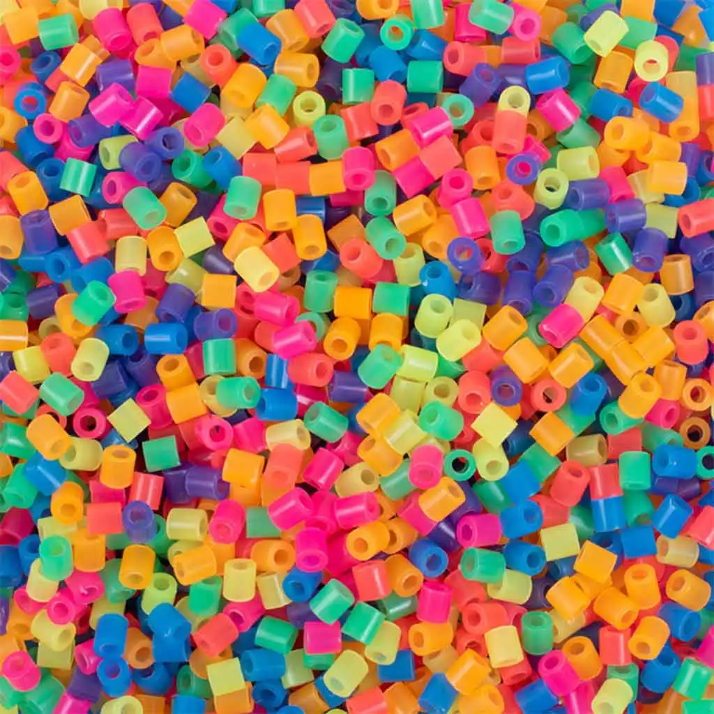 imagen de PlayBox: Perlas de planchar de color neón MIDI de 5 mm en cubo de 5.000 unidades 2