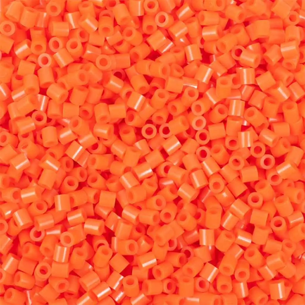 imagen de PlayBox: Perlas planas de 5 mm para planchar en color naranja en paquete de 6000 unidades 2