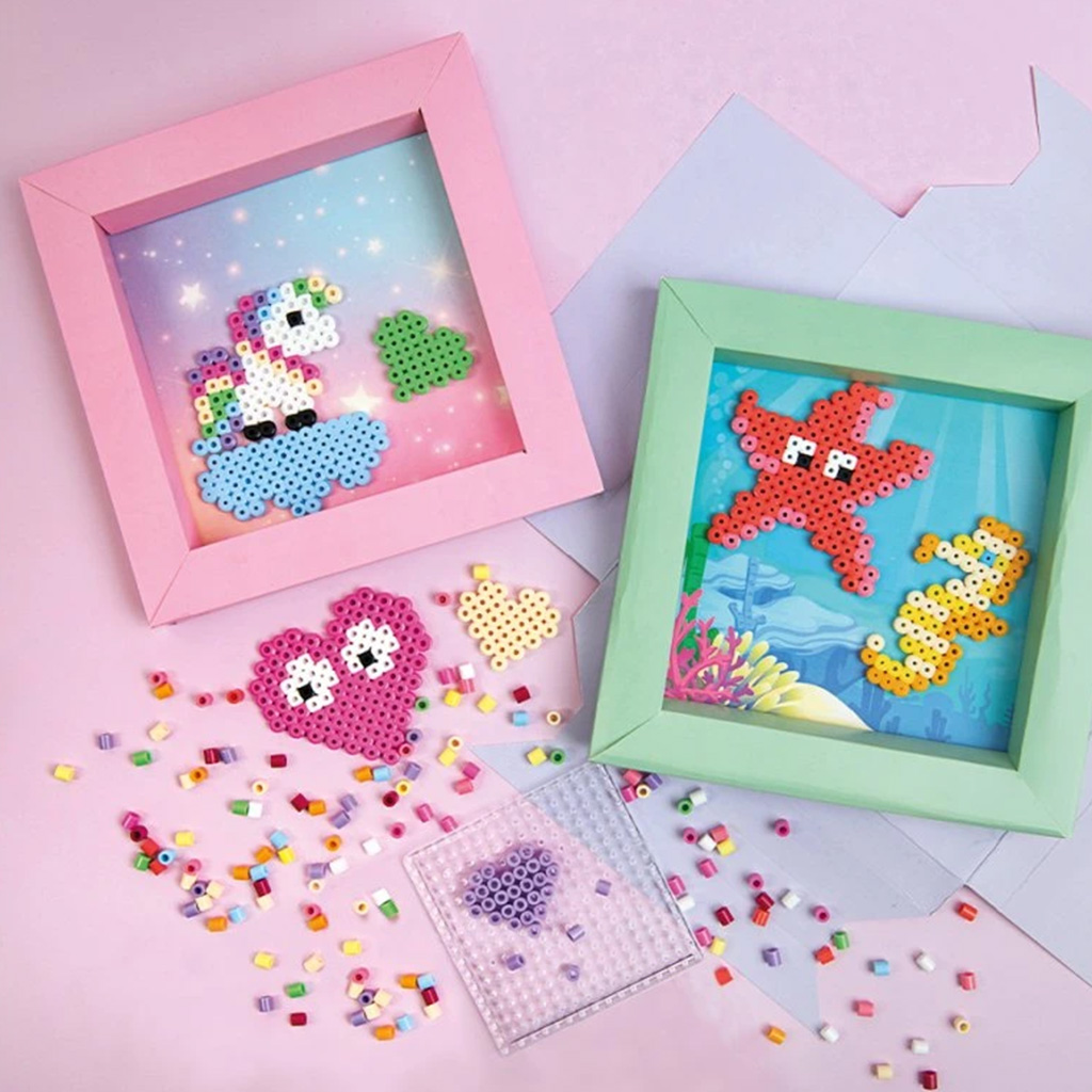imagen de PlayBox: Set creativo de hacer cuadros de perlas planchables - Unicornio 2