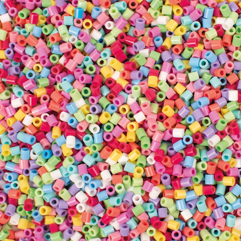 imagen de PlayBox: Set de 5000 cuentas de planchar coloridas de 5 mm en cubo 2