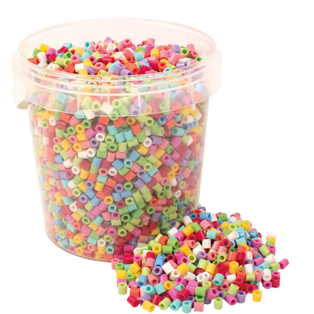imagen de PlayBox: Set de 5000 cuentas de planchar coloridas de 5 mm en cubo 1