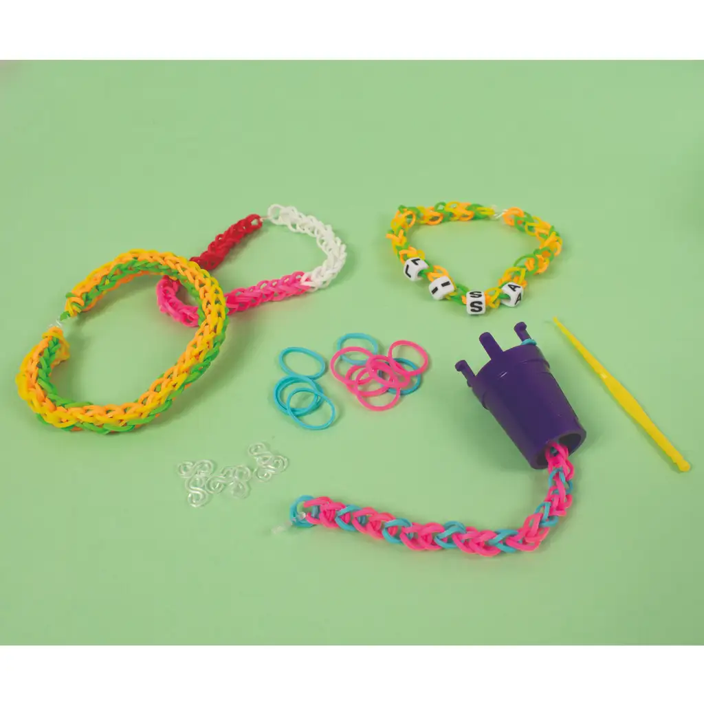 imagen de PlayBox: Set de ganchillo y uñas para hacer joyas 2