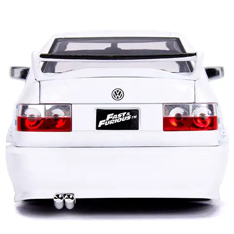 imagen de Rápido y Furioso: Volkswagen Jetta de Jesse modelo de coche de metal 1/24 - Simba Toys 5