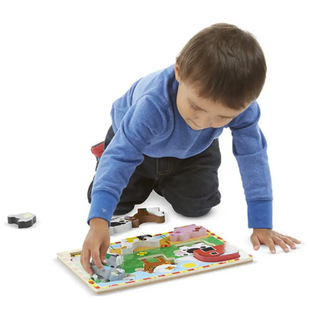 imagen de Rompecabezas de formas de madera gruesa con animales de granja de 8 piezas - Melissa & Doug 2