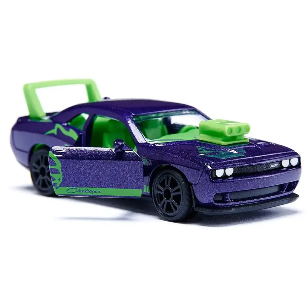imagen de SIKU Dodge Challenger Custom cochecito 1/55 2