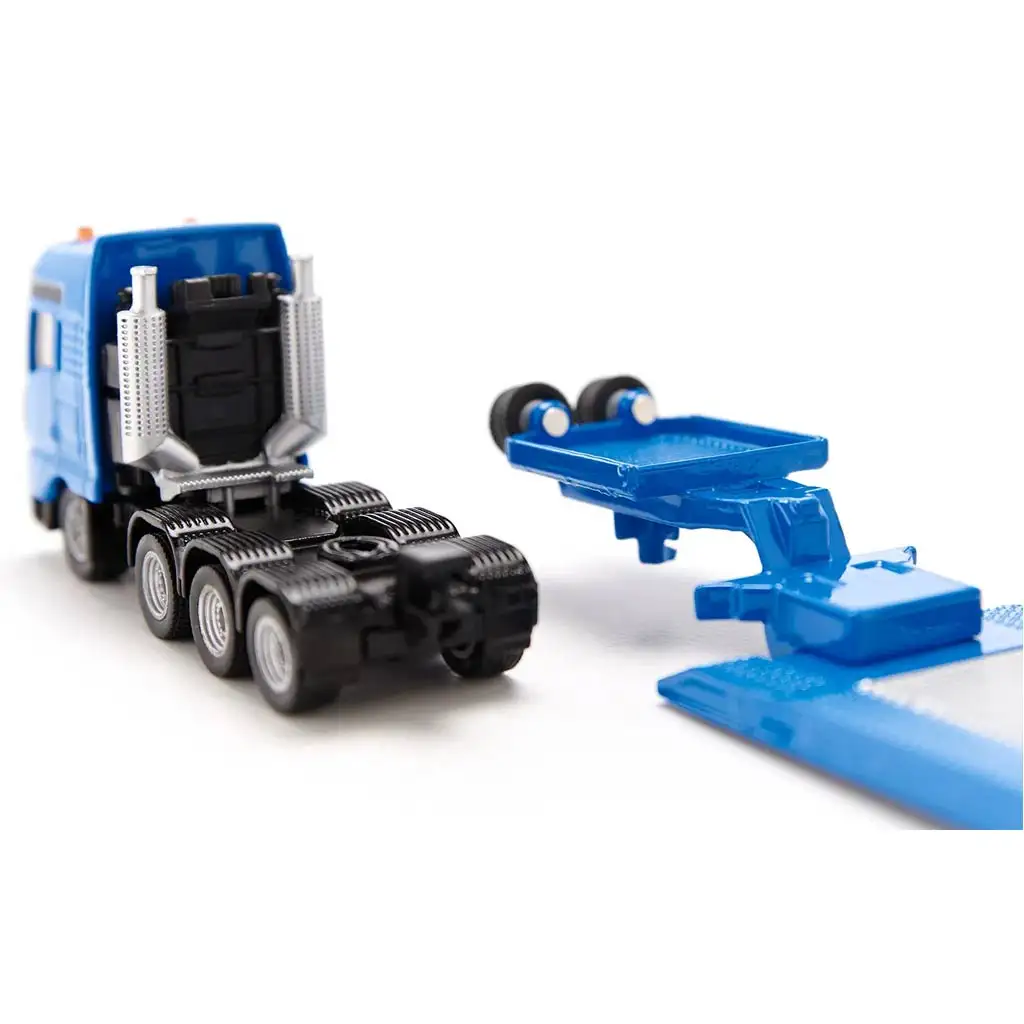 imagen de SIKU MAN transportador pesado con excavadora Liebherr 1/87 4