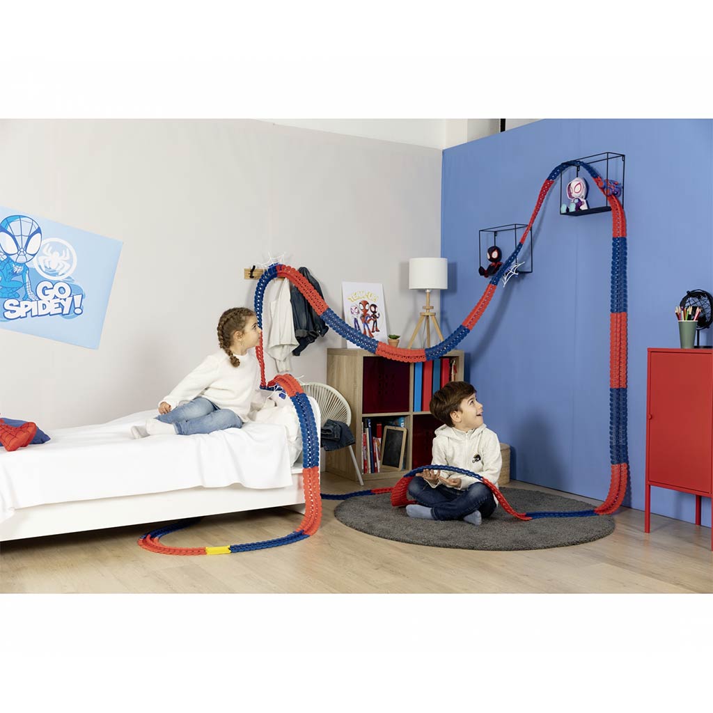 imagen de Smoby Spidey FleXtreme set de pista de carreras - Simba Toys 4