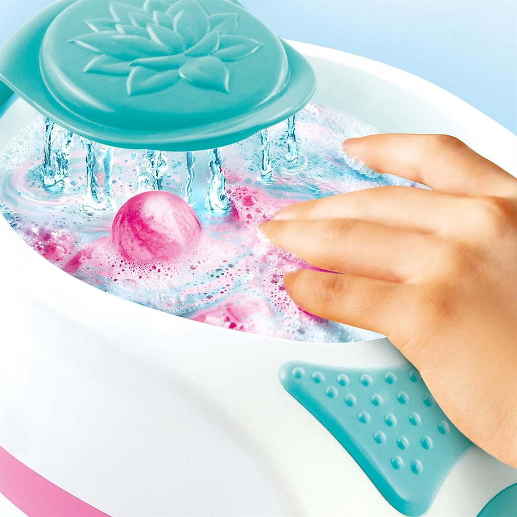 imagen de So Bomb: Spa de Manos Salón de Uñas 4