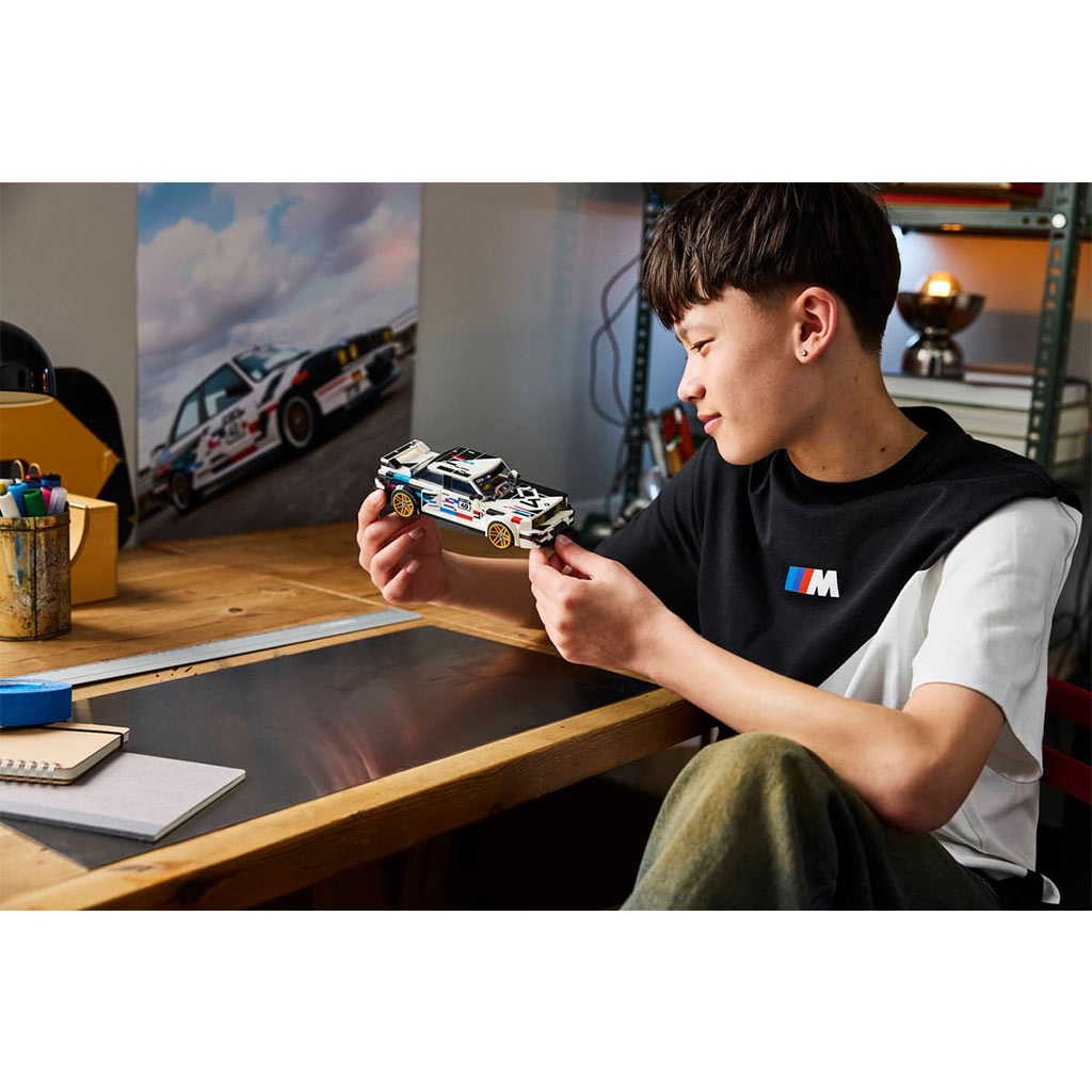 imagen de LEGO® Speed Champions: BMW M3 (E30) (77263) 8
