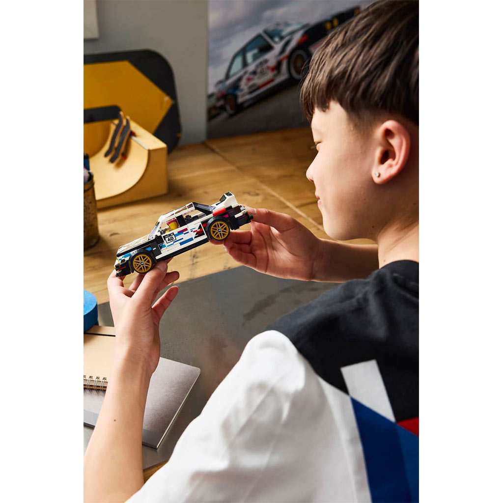 imagen de LEGO® Speed Champions: BMW M3 (E30) (77263) 9