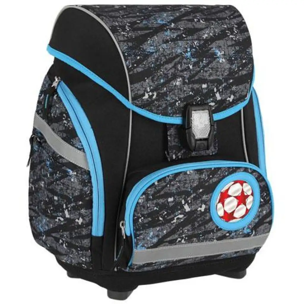 imagen de Spirit: Set de mochila escolar ergonómica de 5 piezas con diseño de fútbol 3D y luz LED 34x22x41cm 2