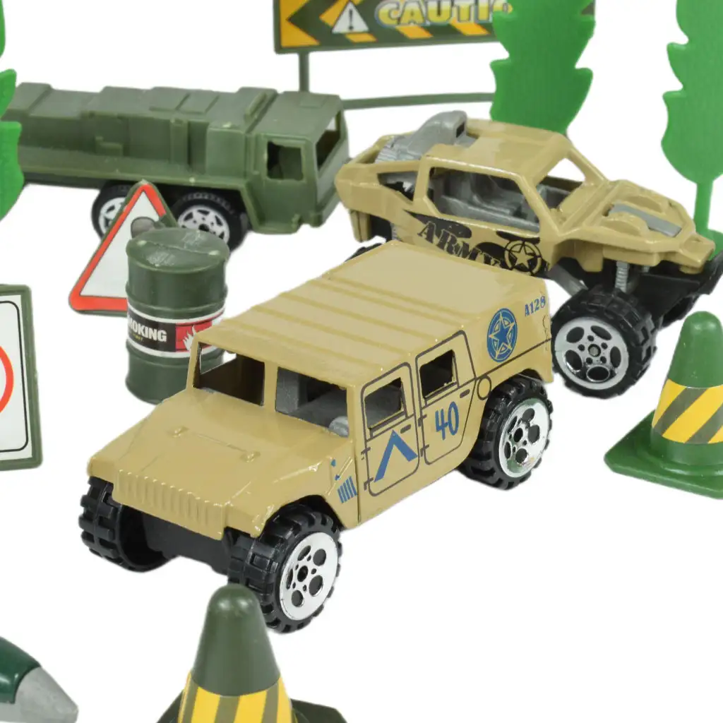 imagen de Super Army: Set de juego militar con vehículos de metal y avión de fricción en dos versiones 3