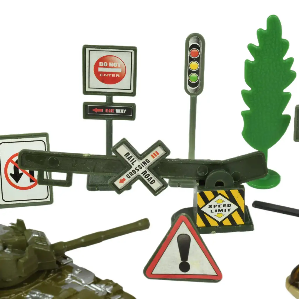 imagen de Super Army: Set de juego militar con vehículos y accesorios en varias versiones 1ud 4