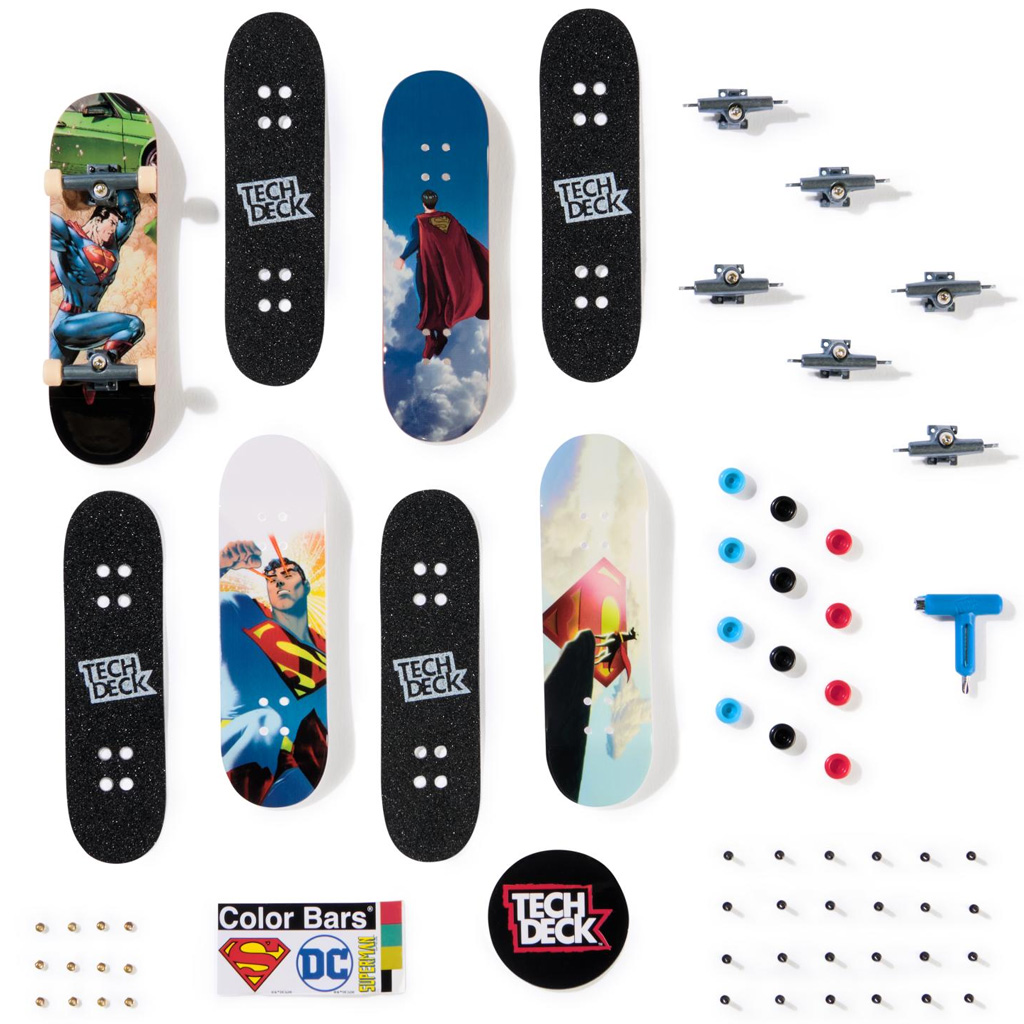 imagen de Tech Deck: Superman fingerboard set de 4 piezas - Spin Master 2