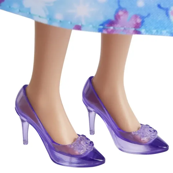 imagen de Barbie Dreamtopia: Muñeca princesa con vestido de mariposas azules - Mattel 4