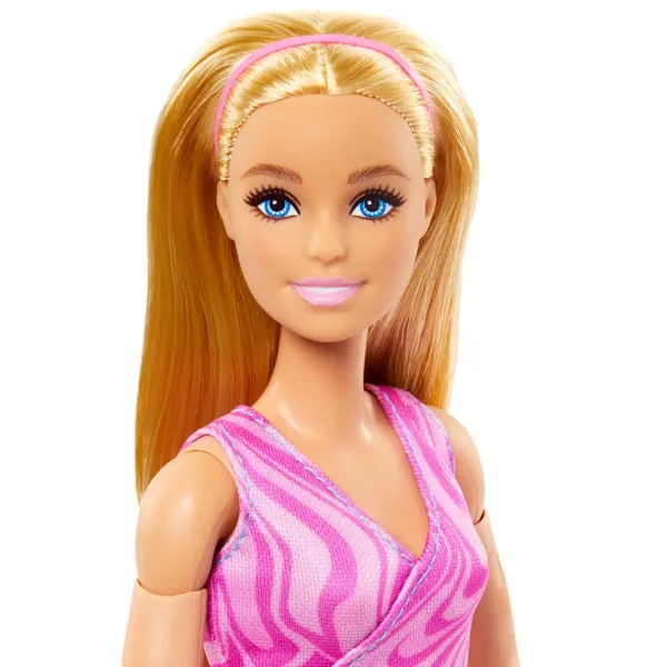 imagen de Barbie: Muñeca de yoga flexible con cabello rubio - Mattel 5
