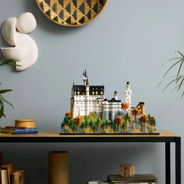 imagen de LEGO® Architecture: Castillo de Neuschwanstein (21063) 7