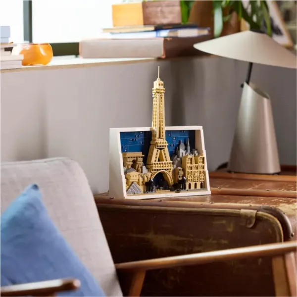 imagen de LEGO® Architecture: París – la ciudad del amor (21064) 5