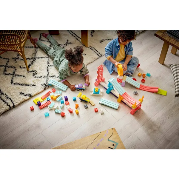 imagen de LEGO® DUPLO®: 3 en 1 vehículos y rampas creativas 4