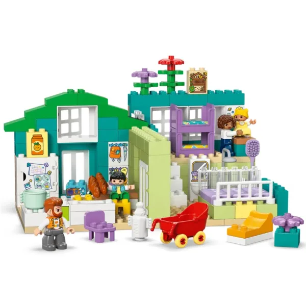 imagen de LEGO® DUPLO®: casa familiar moderna 3 en 1 con figuras (10470) 3