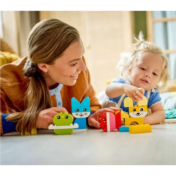 imagen de LEGO® DUPLO®: Creativo y adorable, 3 en 1 mascotas (10477) 4