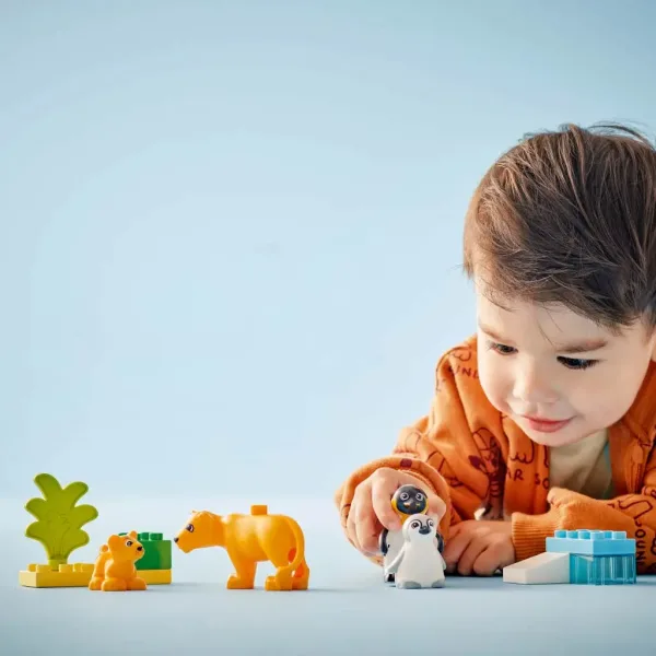 imagen de LEGO® DUPLO®: Familias de animales en la vida salvaje: Pingüinos y leones (10442) 4
