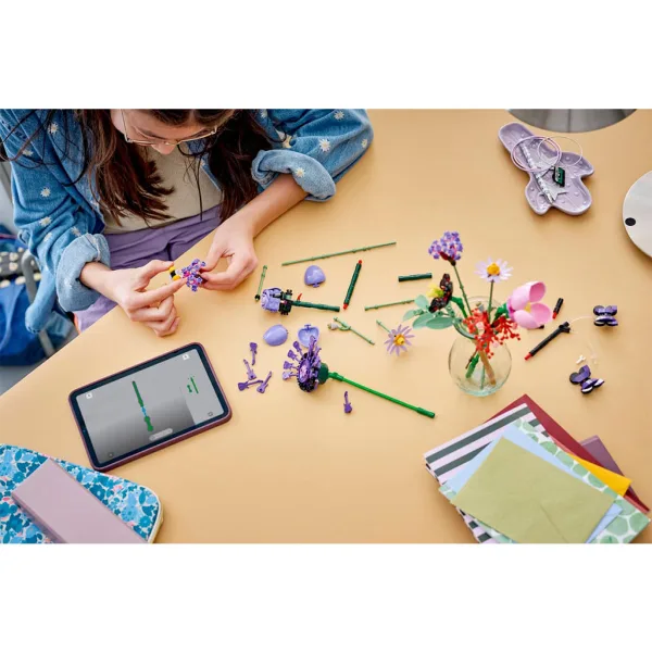imagen de LEGO® Ediciones: ramo de flores de Olivia Rodrigo (11507) 7