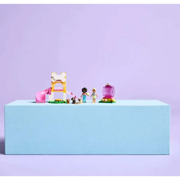 imagen de LEGO® Friends: Parque de juegos para perros (42665) 6