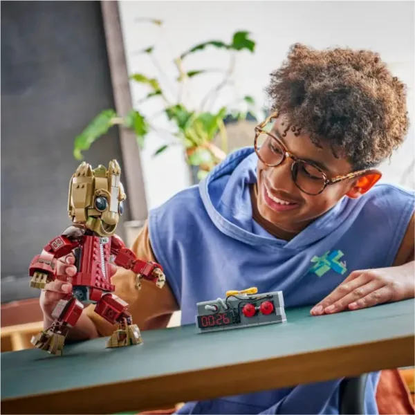 imagen de LEGO® Marvel: Groot en el traje de los saqueadores (76341) 4