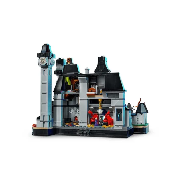 imagen de LEGO® Miércoles: Academia Nevermore (76788) 3