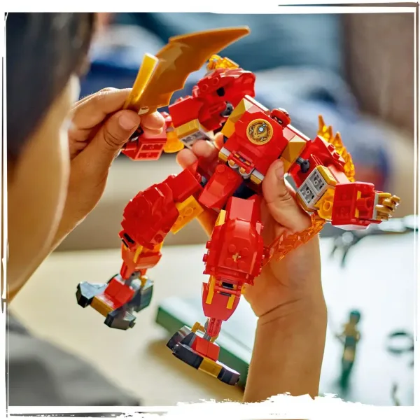 imagen de LEGO® Ninjago: Robot de fuego elemental de Kai (71808) 4