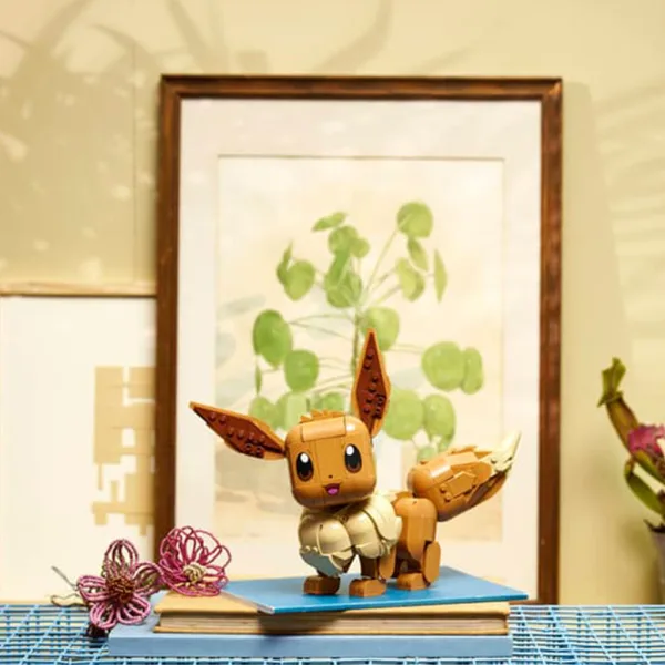 imagen de LEGO® Pokémon: Eevee (72151) 6