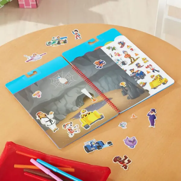 imagen de Melissa & Doug: Patrulla Canina Misión Clásica Cuaderno de Pegatinas Reutilizables 3
