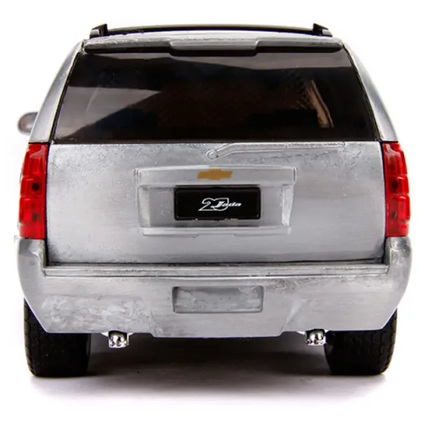 imagen de Modelo de coche de metal 2010 Chevy Tahoe 1/24 - Simba Toys 6