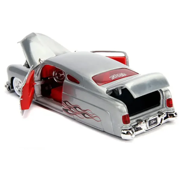 imagen de Modelo de coche de metal Mercury 1951 1/24 - Simba Toys 4
