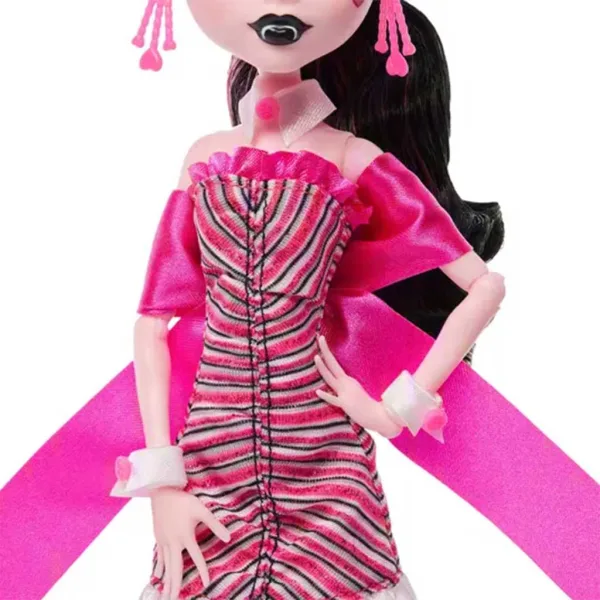 imagen de Monster High: Amanecer del Baile Draculaura muñeca - Mattel 3