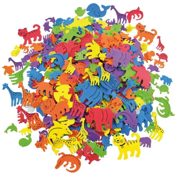 imagen de PlayBox: Figuras de animales decorativas de espuma de colores en diferentes tamaños, paquete de 500 unidades 1
