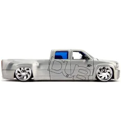 imagen de 1999 Chevy Silverado Dooley modelo de coche de metal 1/24 - Simba Toys 3