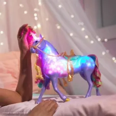 imagen de Academia de Unicornios: Wildstar unicornio luminoso - Spin Master 3