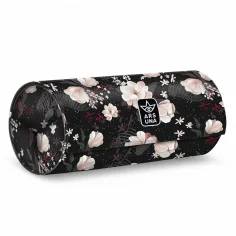 Ars Una: Estuche enrollable Flowery Black con flores 20x9x9cm