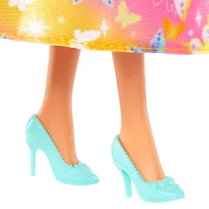 imagen de Barbie Dreamtopia: Muñeca princesa en vestido amarillo-rosa con mariposas - Mattel 4