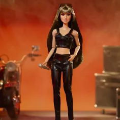 imagen de Barbie: muñeca de colección Signature Miley Cyrus de 32 cm - Mattel 4