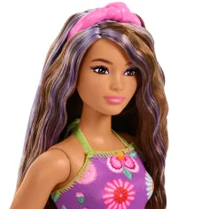 imagen de Barbie: Muñeca de moda amigas Fashionista con vestido de flores y mechones morados – Mattel 3