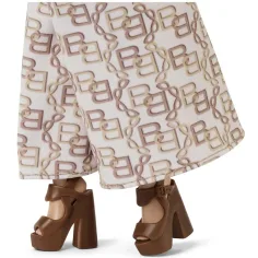 imagen de Barbie: Signature Basics Neutral Collection 07 muñeca de colección 32 cm - Mattel 4