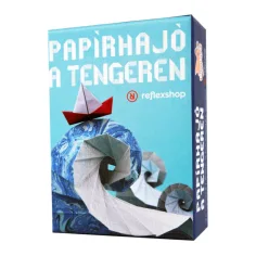 Barco de papel en el mar juego de cartas