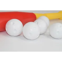 imagen de Bate de béisbol de plástico rojo con pelotas 56cm 4